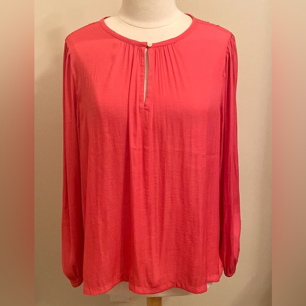 Ann Taylor Coral Silky SZ XL Chic Elegant Polished Minimalist Preppy Classy Top